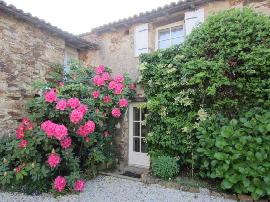 Le Landreau Relais De La Riniere Bed & Breakfast エクステリア 写真